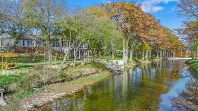 880 Center Point River Road, Home with 4 bedrooms, 5 bathrooms and 5 parking in Kerrville TX | Image 2