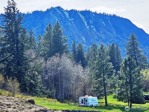 750 Iron Mountain Road, Cle Elum, WA, 98922 | Card Image