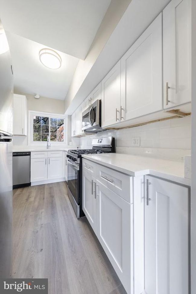 1604 Preston Rd, Townhouse with 2 bedrooms, 1 bathrooms and null parking in ALEXANDRIA VA | Image 5