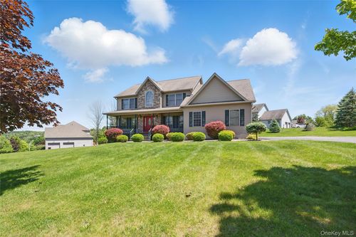 15 Prestwick Dr, Monroe, NY, 10950-3057 | Card Image