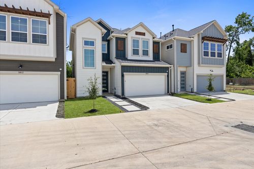 5810 Highland Sky Ln, Houston, TX, 77091-2143 | Card Image