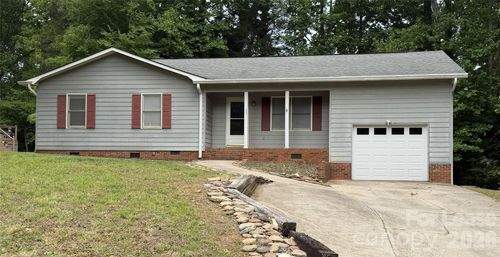 1939 Willow Ridge St, Conover, NC, 28613-8602 | Card Image