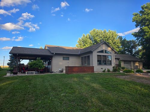 93529 500th Ave, Windom, MN, 56101-4031 | Card Image