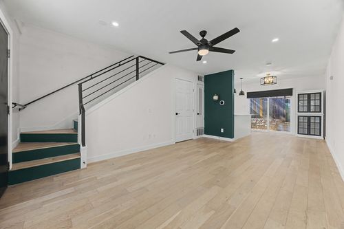 4-3806 Southridge Dr, Austin, TX, 78704-6855 | Card Image