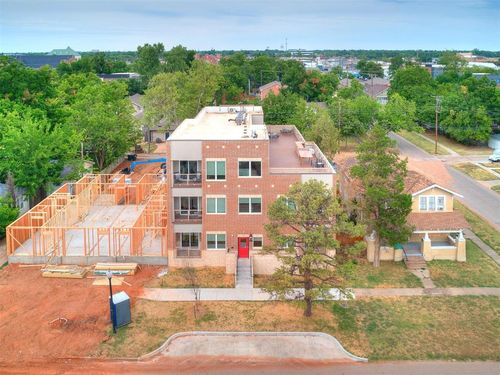 207 W Apache St, Norman, OK, 73069-5980 | Card Image