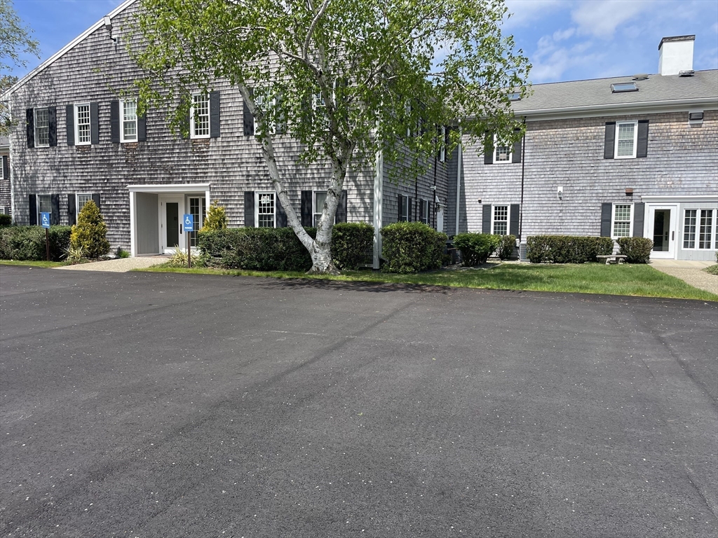 Commercial Lease in Plymouth 2