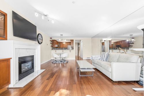 3-2150 Se Marine Dr, Vancouver, BC, V5P2S1 | Card Image