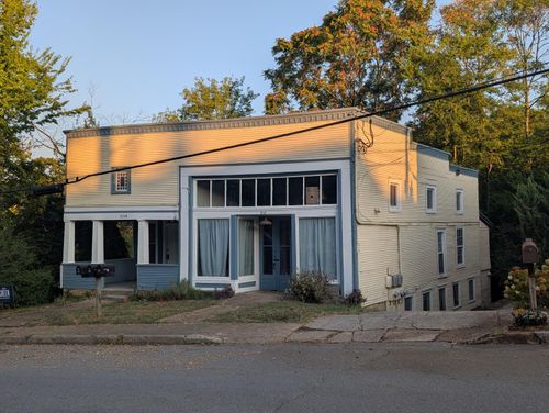 835 Tremont St, Chattanooga, TN, 37405-2883 | Card Image