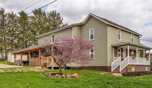 322 17th St, Derry, PA, 15627-2656 | Card Image