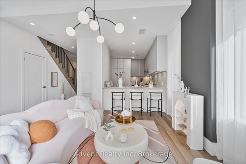 127w-8 Cedarland Dr, Markham, ON, L6G0H4 | Card Image