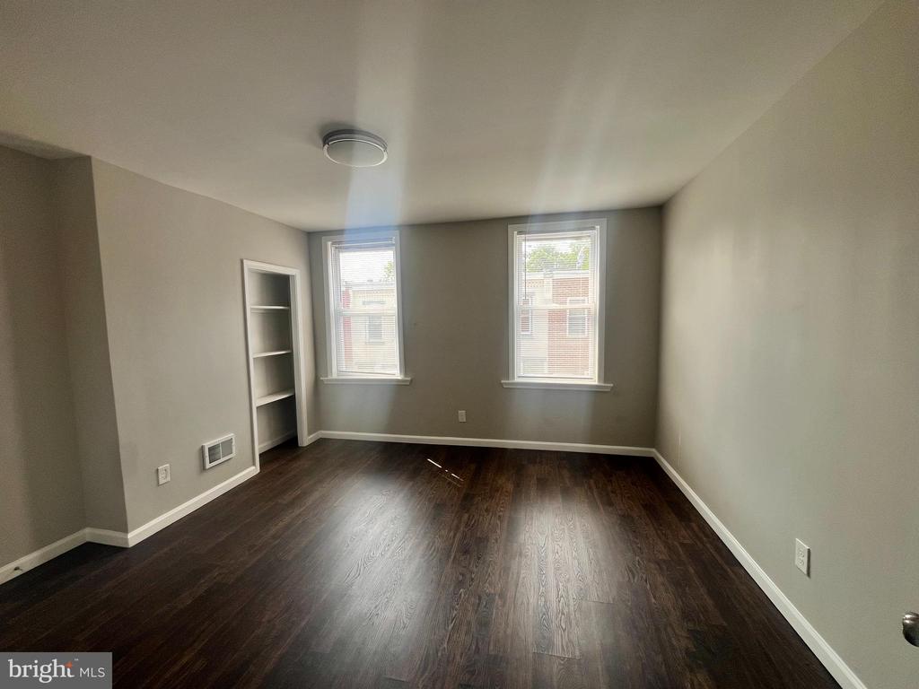 Residential in PHILADELPHIA 5