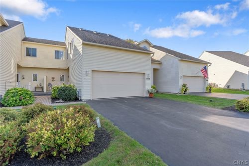 5306 Bunker Hill Way, Syracuse, NY, 13207-1155 | Card Image