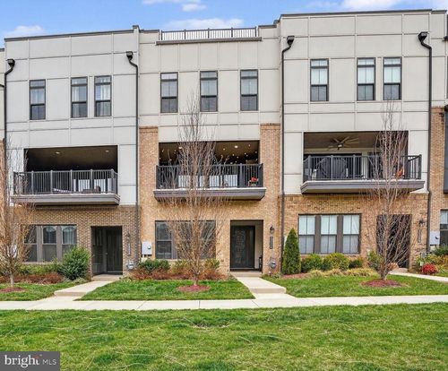 23048 Lavallette Square, BRAMBLETON, VA, 20148 | Card Image