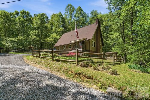 4460 Mullis Rd, Kannapolis, NC, 28083-9682 | Card Image