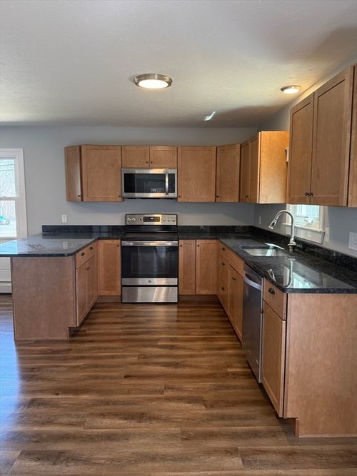 65-65 Leominster St, Westminster, MA, 01473-1517 | Card Image