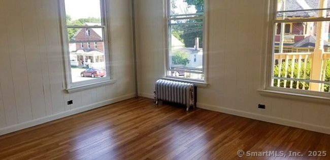 275 Prospect St, Home with 6 bedrooms, 3 bathrooms and 6 parking in Willimantic CT | Image 29