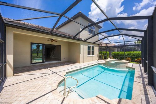 4722 Formosa Dr, NAPLES, FL, 34119 | Card Image