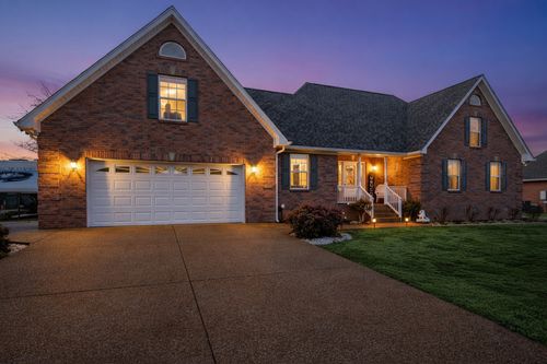104 Grassmere Ct, Portland, TN, 37148-2356 | Card Image