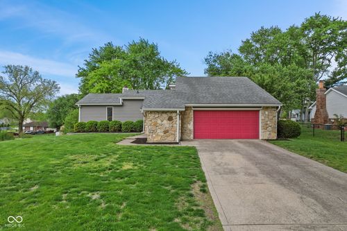 5974 Oak Hill West Drive, Plainfield, IN, 46168 | Card Image