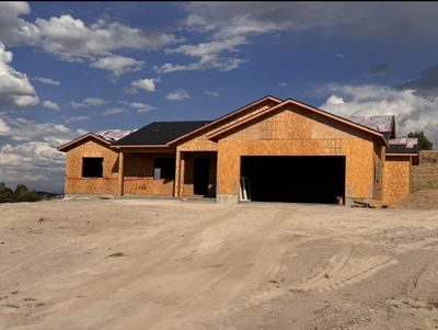 349 Parkchester Circle, House other with 3 bedrooms, 2 bathrooms and null parking in Spring Creek NV | Image 2