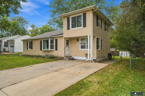 2919 S 37th St, Lincoln, NE, 68506-3231 | Card Image