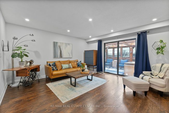82 Simmons Blvd, House other with 3 bedrooms, 2 bathrooms and 4 parking in Brampton ON | Image 18