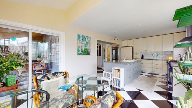 1957 Rosedale Dr, House other with 4 bedrooms, 4 bathrooms and 4 parking in Glenburnie ON | Image 11