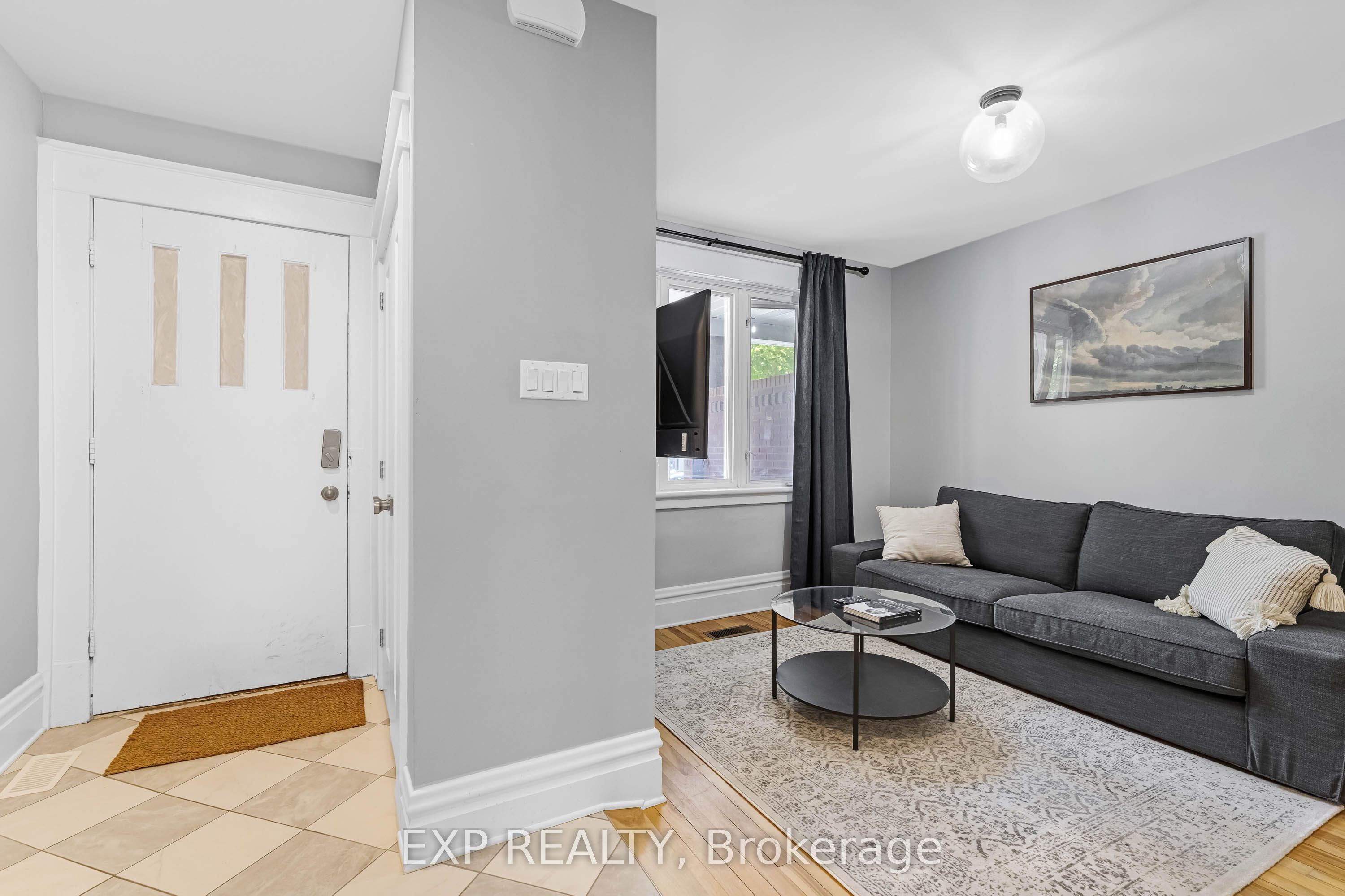 Residential Lease in Glebe - Ottawa East and Area