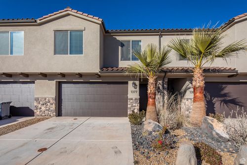 1377 E Vista Roja Pl, Washington, UT, 84780-3107 | Card Image