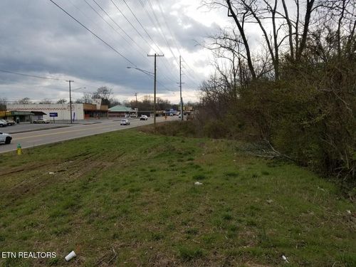 6106 Chapman Hwy, Knoxville, TN, 37920-5935 | Card Image