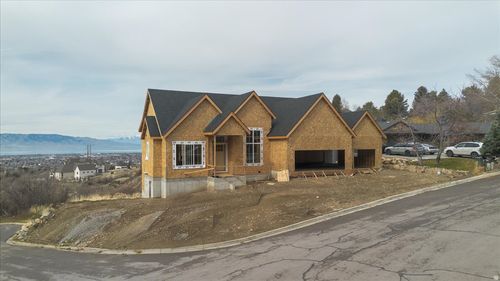 4529 Windsor Dr, Provo, UT, 84604-6303 | Card Image