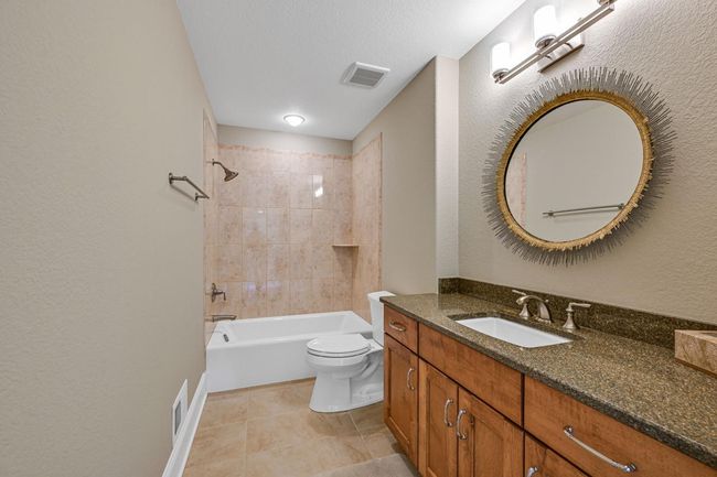W292S5474 Fox Run Court, House other with 4 bedrooms, 4 bathrooms and null parking in GENESEE WI | Image 23