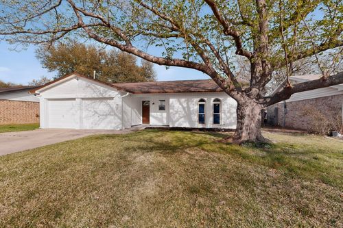 6820 Mickey Dr, Watauga, TX, 76148-2321 | Card Image