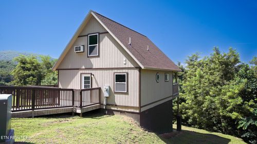 103-1081 Cove Rd, Sevierville, TN, 37876-7813 | Card Image