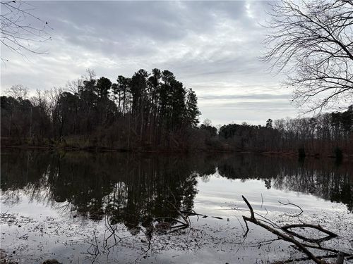 1110 Springview Dr, High Point, NC, 27265-9152 | Card Image