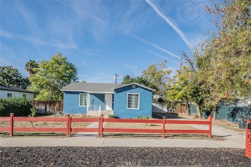 421 S Juanita St, Hemet, CA, 92543 | Card Image
