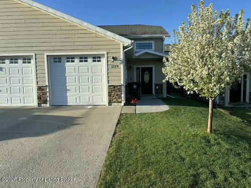 1275 24th St W, Dickinson, ND, 58601-2716 | Card Image
