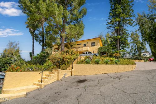65 Wicks Rd, Moorpark, CA, 93021-1109 | Card Image