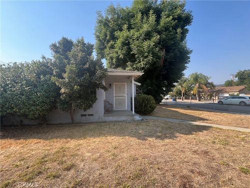 624 S Currier St, Pomona, CA, 91766-2612 | Card Image