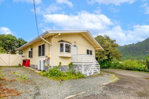 45-694 Halekou Rd, Kaneohe, HI, 96744-1767 | Card Image