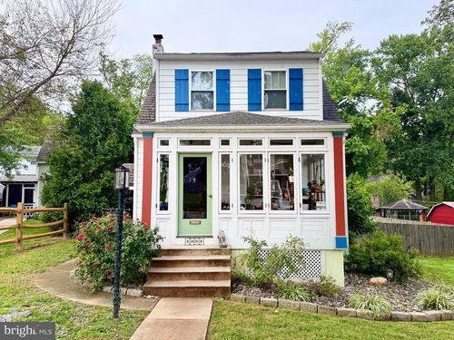 303 Wyoming Ave, WILMINGTON, DE, 19809-1354 | Card Image