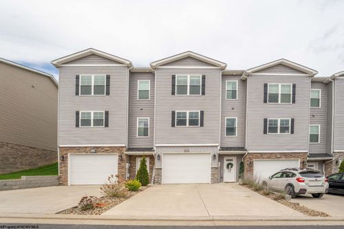 2060 Mountain Ash Ln, Morgantown, WV, 26501-1135 | Card Image
