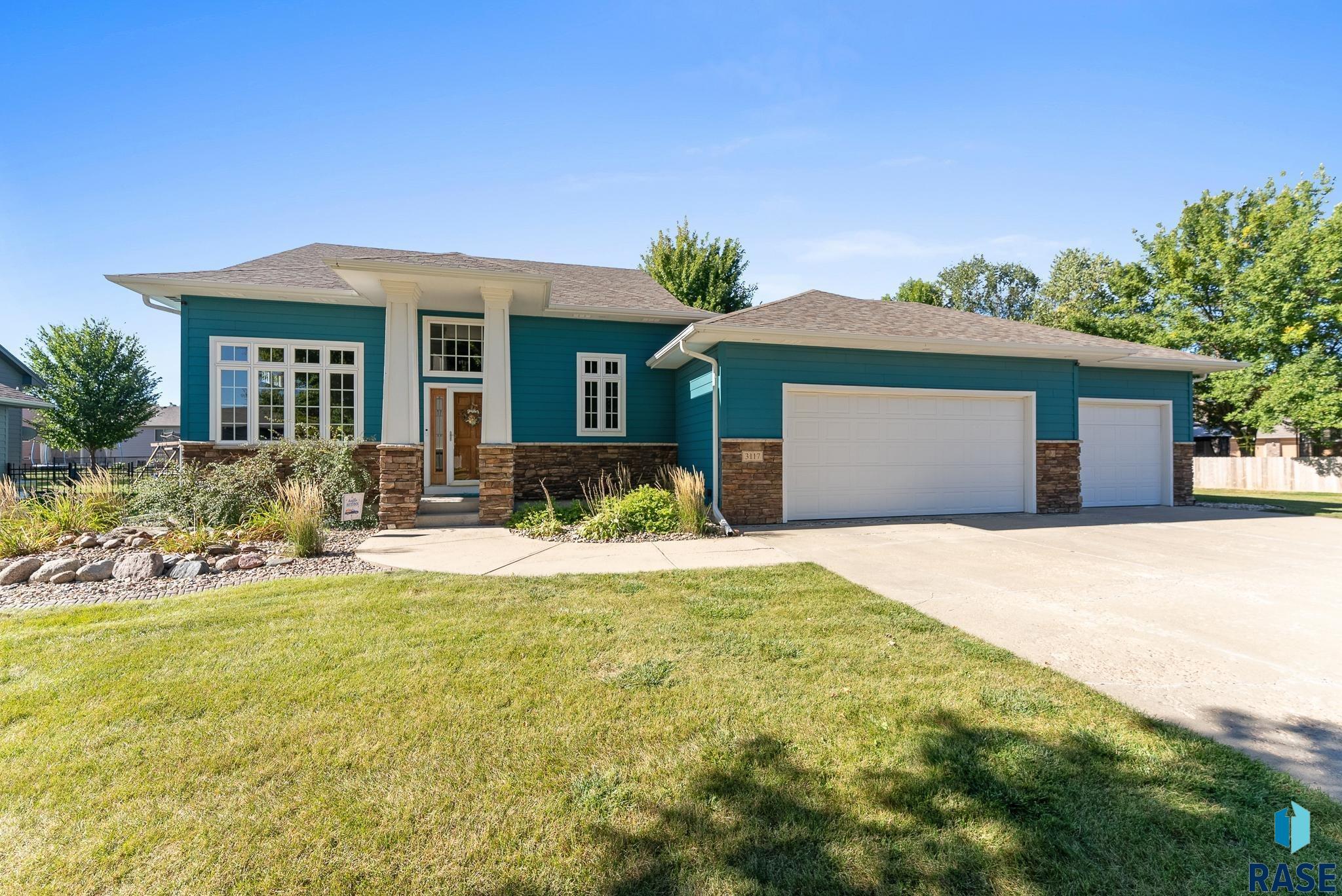 Crimson St, Sioux Falls, SD 57108