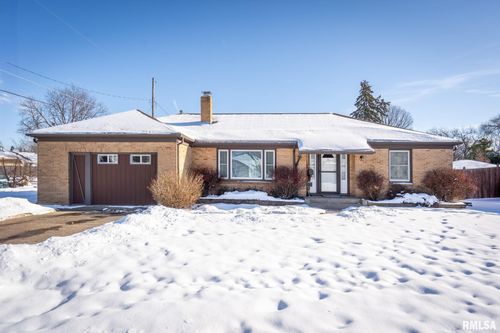 622 53rd St, Moline, IL, 61265-2745 | Card Image