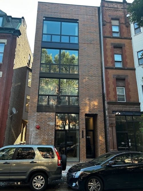4-1507 N Sedgwick Street, Chicago, IL, 60610 | Card Image