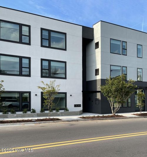 202-919 Castle St, Wilmington, NC, 28401-5492 | Card Image