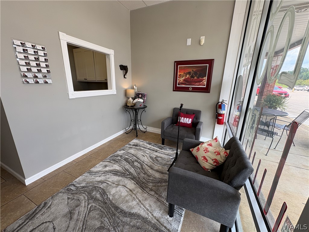 Commercial Lease in Northport 4
