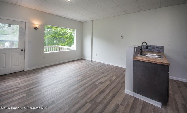 Living Room | Image 14