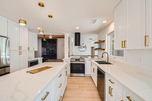 17418 E La Pasada Dr, Fountain Hills, AZ, 85268-3033 | Card Image
