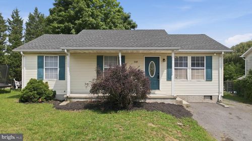 133 Wildflower Creek Drive, Martinsburg, WV, 25404 | Card Image
